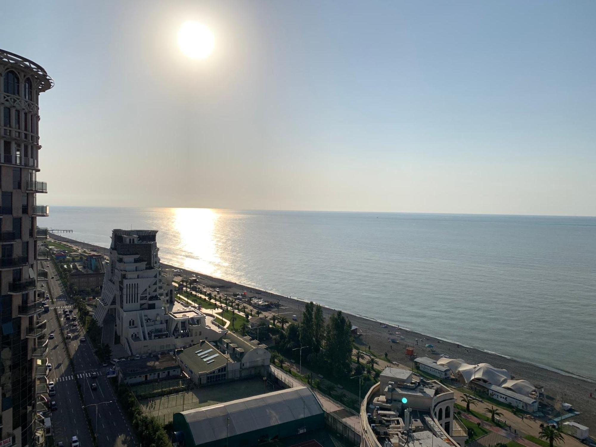 Orbi Sea Towers Batumi Resort Exterior foto